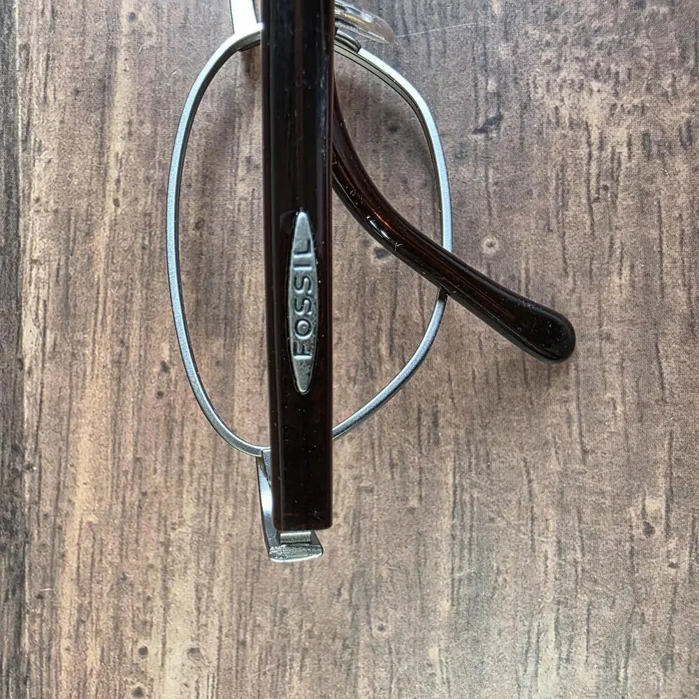 Fossil elegant eyewear